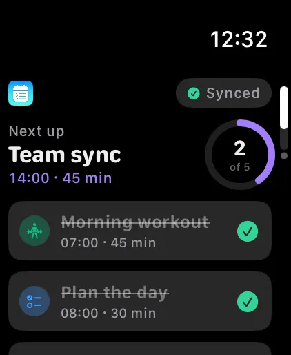 Apple Watch showing the next task and today’s progress in DayPlan